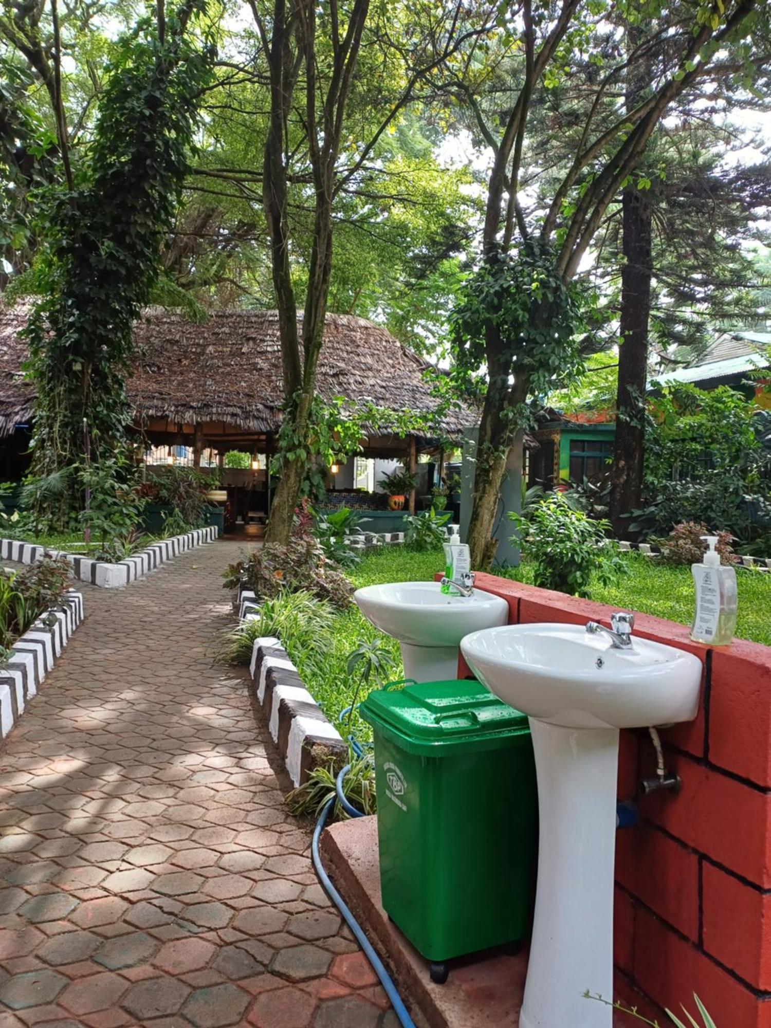 Green Garden Guest House Аруша Екстериор снимка